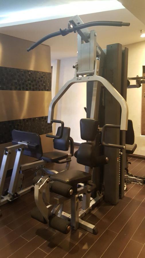 Al Muntazah Plaza Hotel Доха Экстерьер фото
